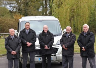 UNE PARTIE EQUIPE FUNERAIRE 1 - Histoire